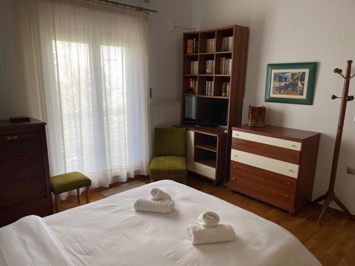 Casa Mandello Villa Kalamata Exteriör bild